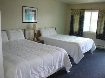 בליין Bayside Motor Inn מראה חיצוני תמונה